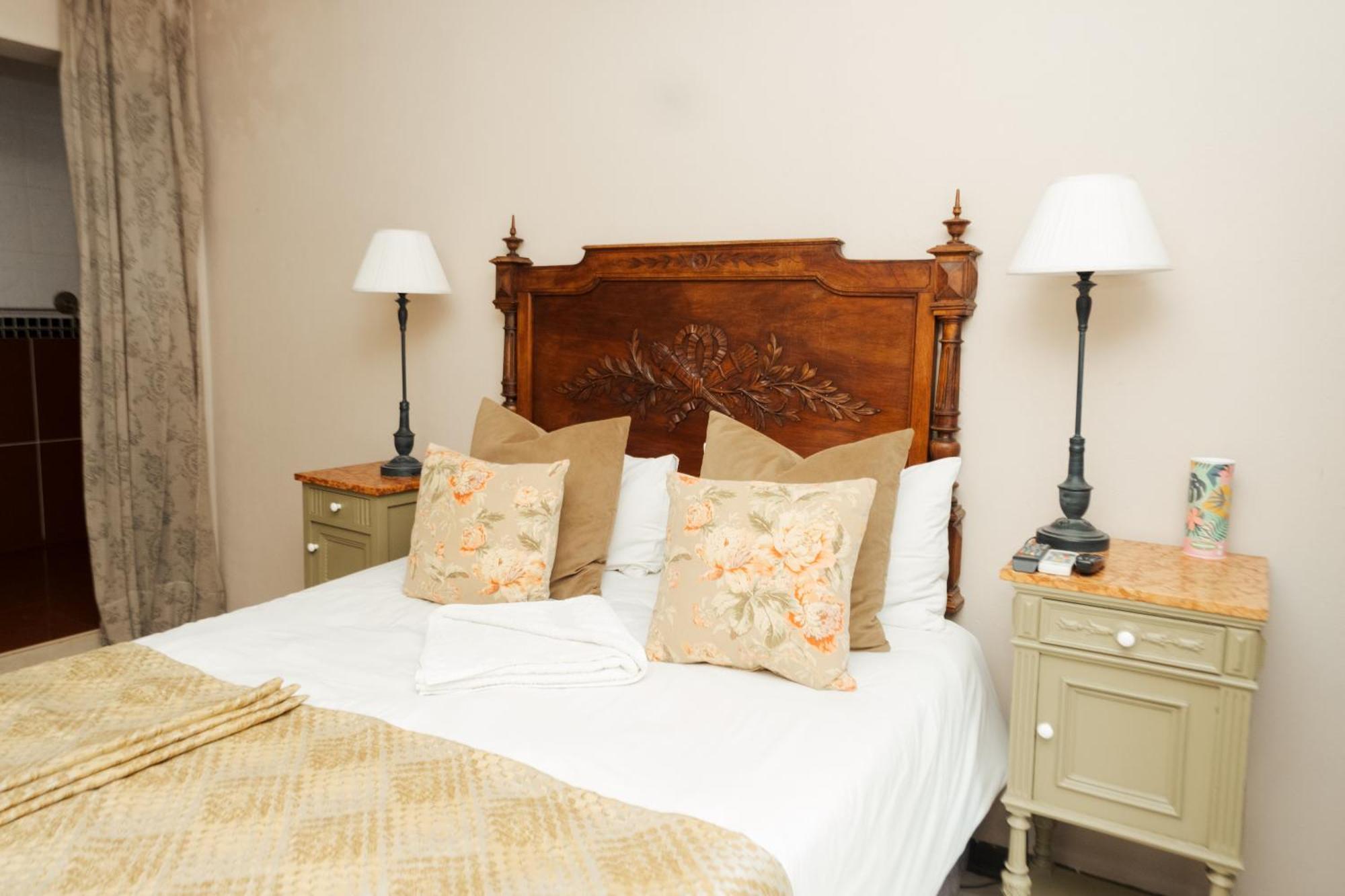 Villa Brocant Guest House Vryburg Exterior photo