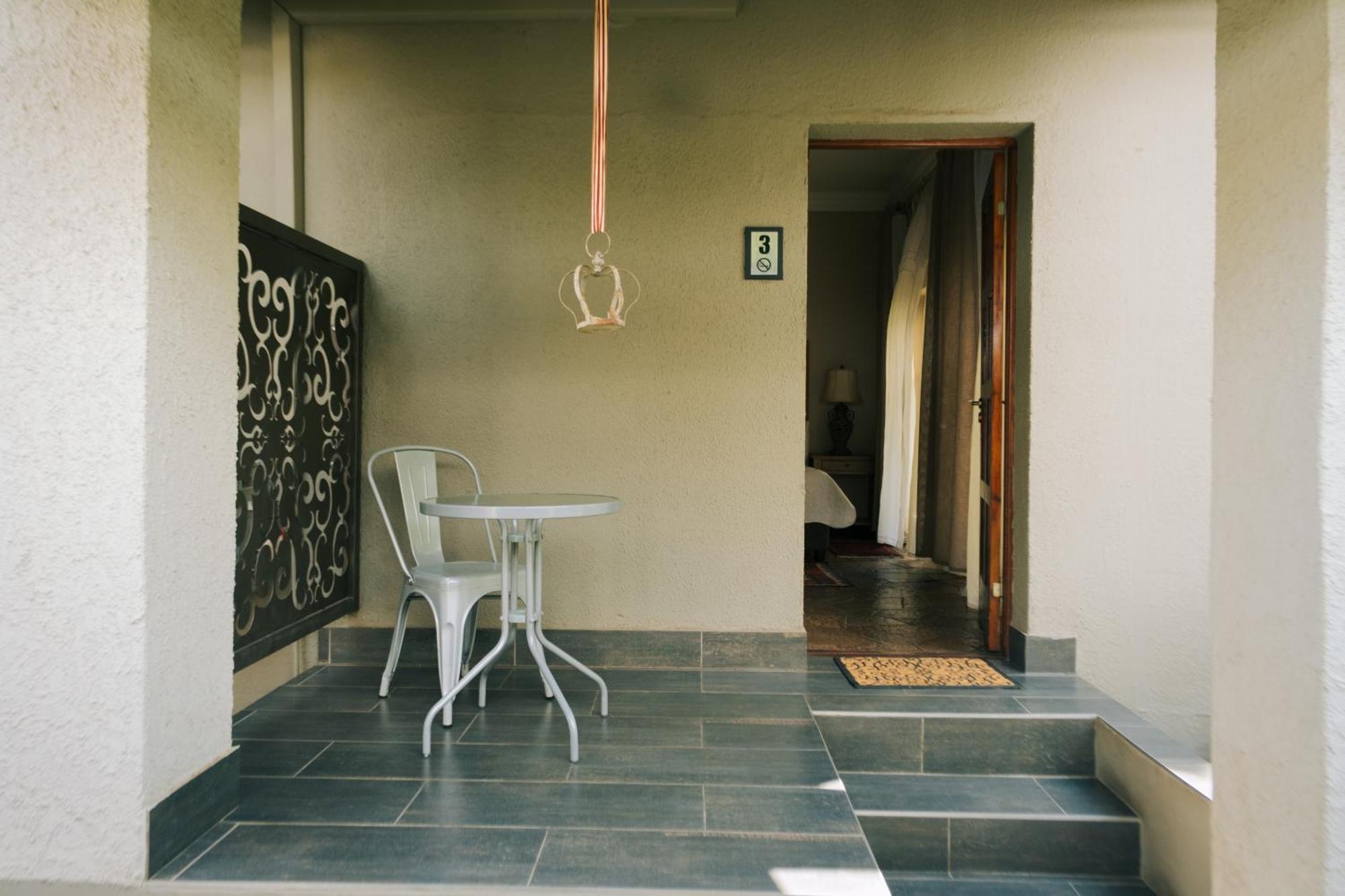 Villa Brocant Guest House Vryburg Exterior photo