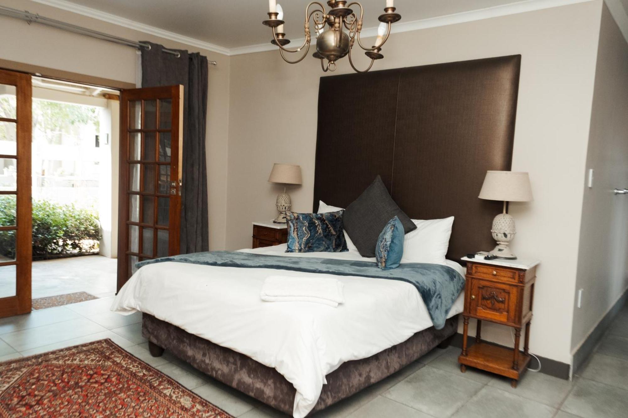 Villa Brocant Guest House Vryburg Exterior photo