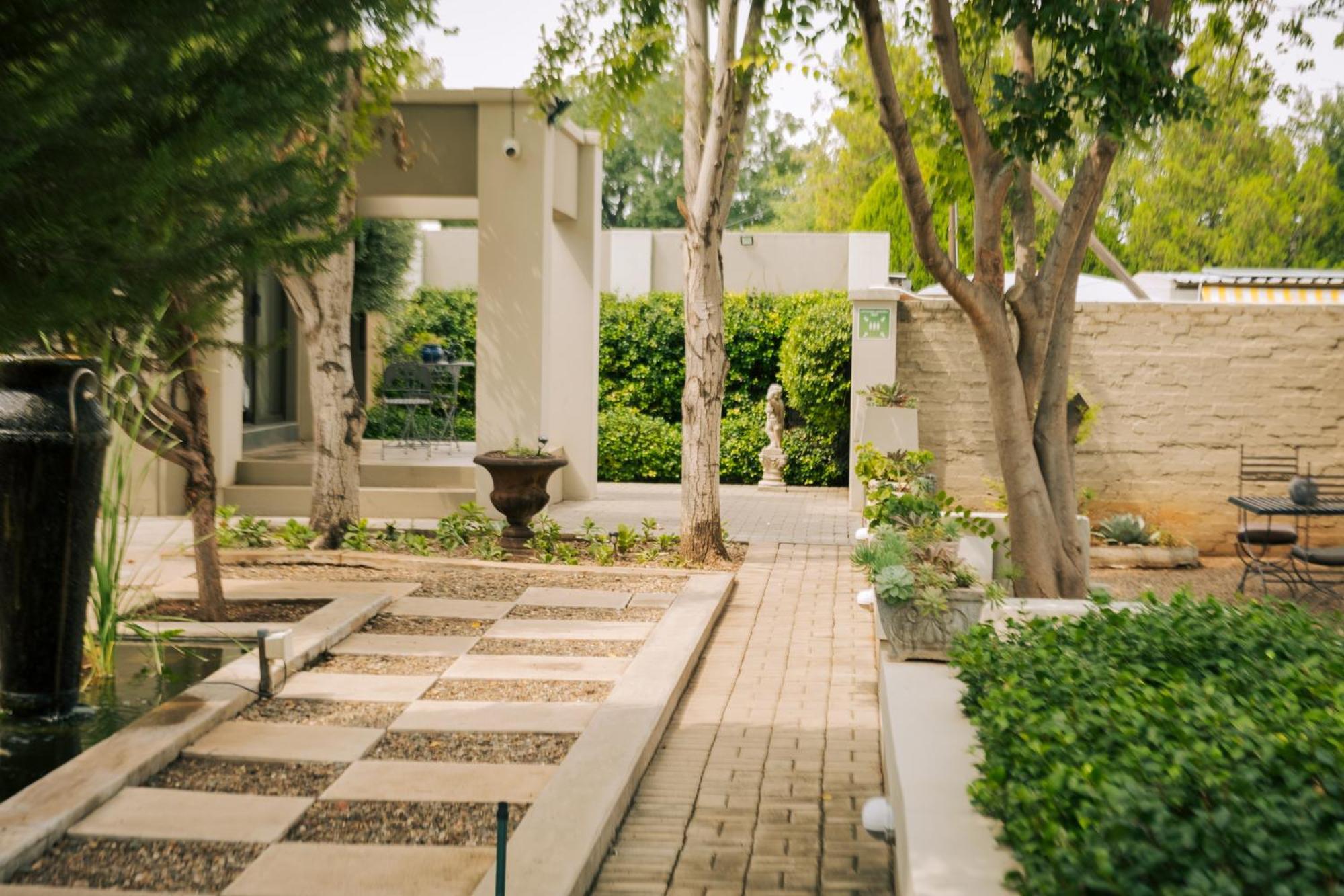 Villa Brocant Guest House Vryburg Exterior photo