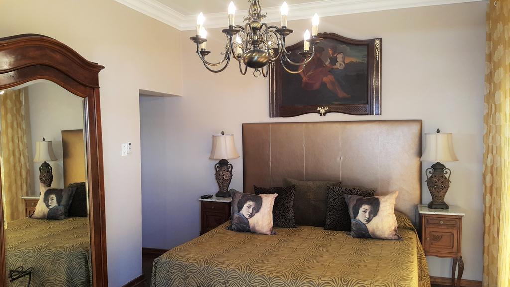 Villa Brocant Guest House Vryburg Exterior photo