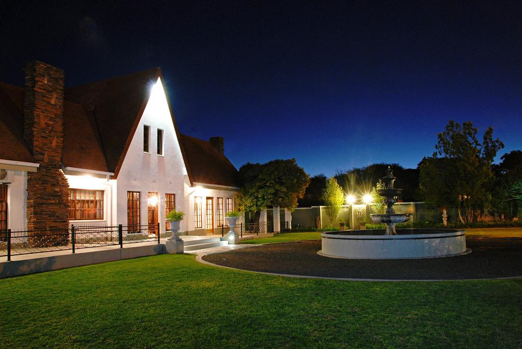 Villa Brocant Guest House Vryburg Exterior photo